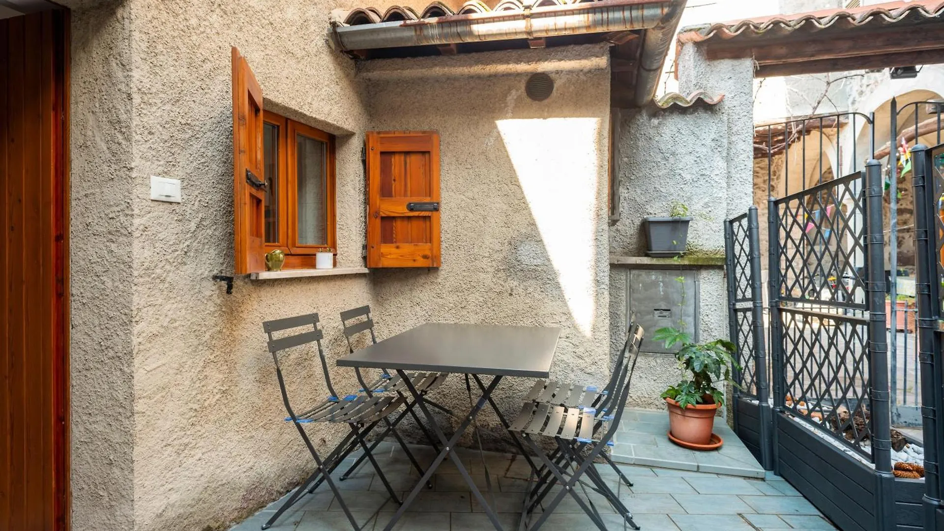 Casa Tua Alla Torre- Lago Di Iseo مارون إيطاليا